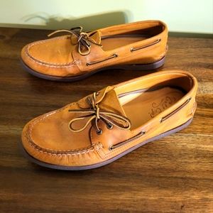Mens Sperry Gold cup boat shoes